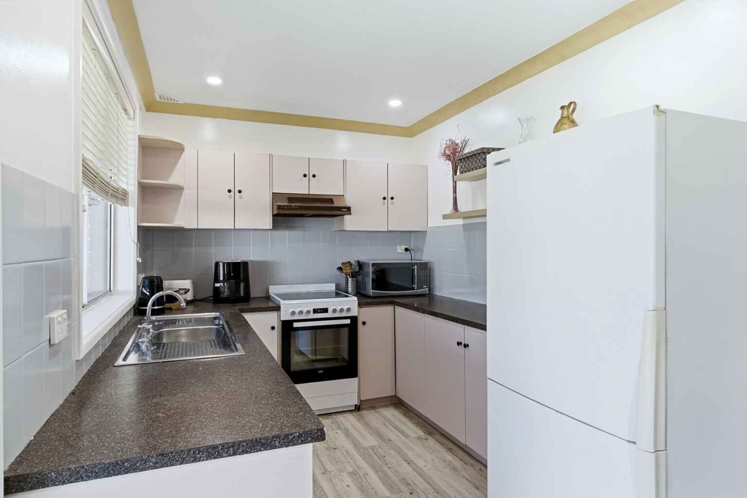 6 Ascot Street Glendale