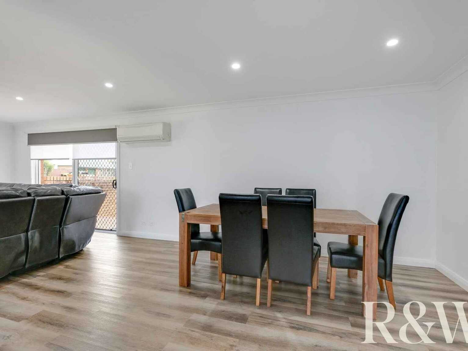 1 & 1A Chrisalex Place St Clair 1 & 1A Chrisalex Place St Clair