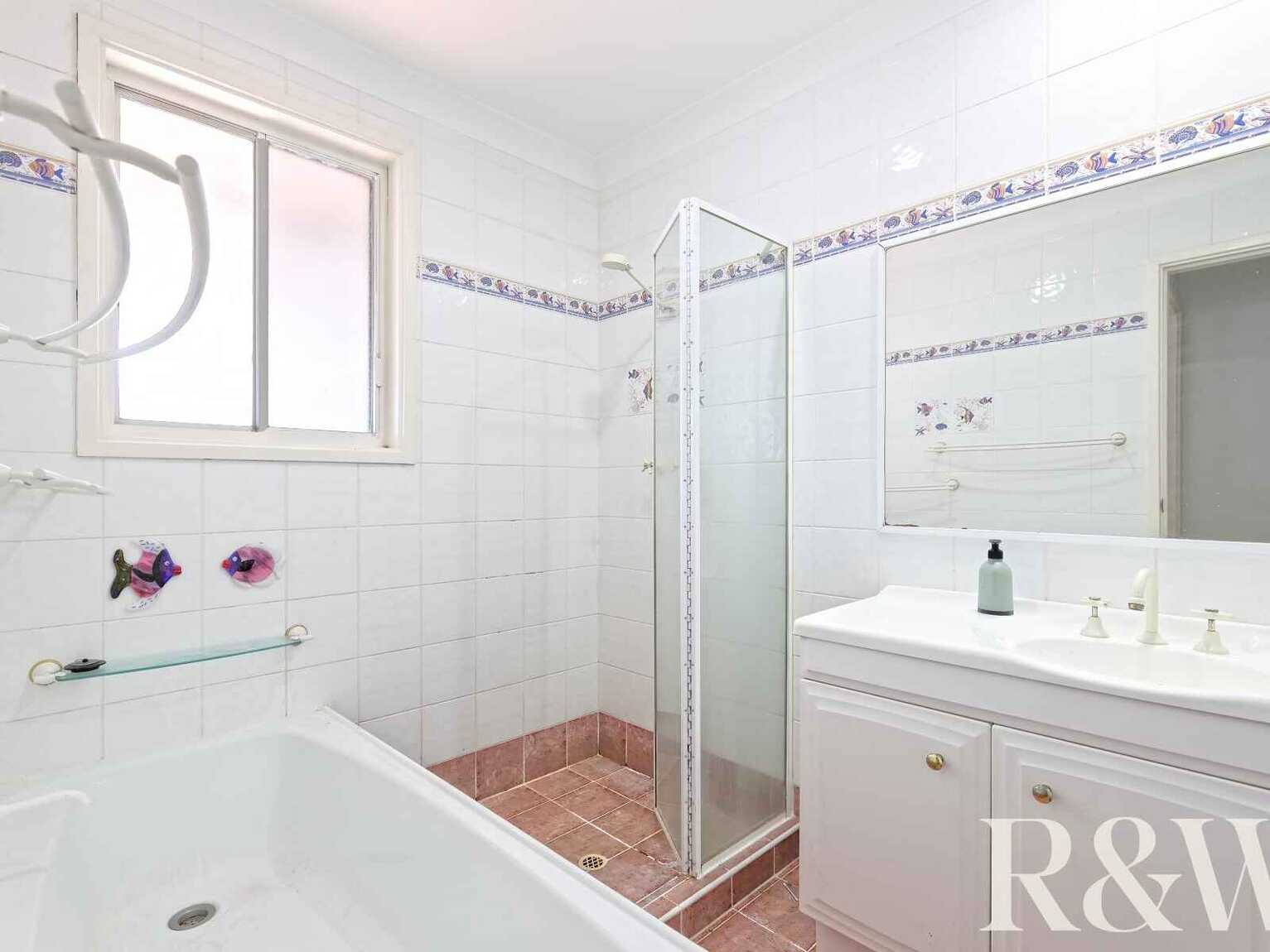1 & 1A Chrisalex Place St Clair 1 & 1A Chrisalex Place St Clair