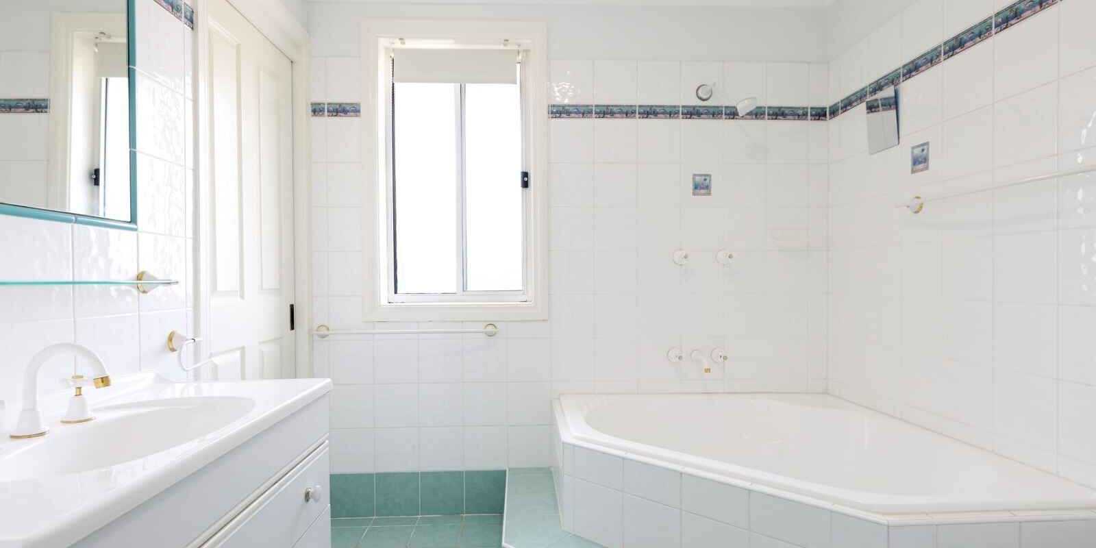 1 & 1A Chrisalex Place St Clair 1 & 1A Chrisalex Place St Clair