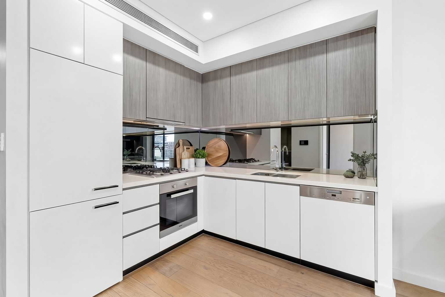 404/18 Gadigal Avenue Waterloo