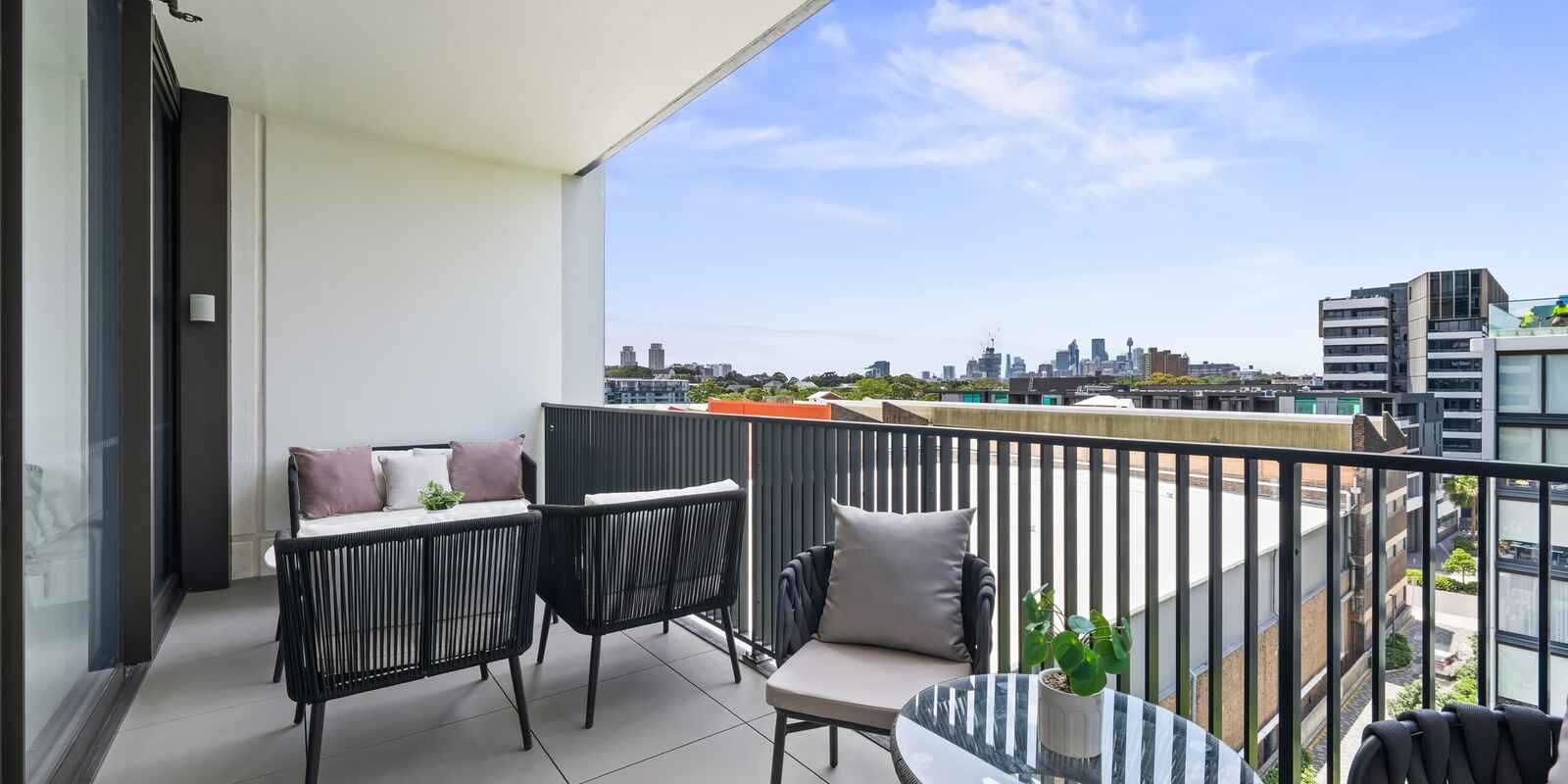 A806/18 O'Dea Avenue Waterloo