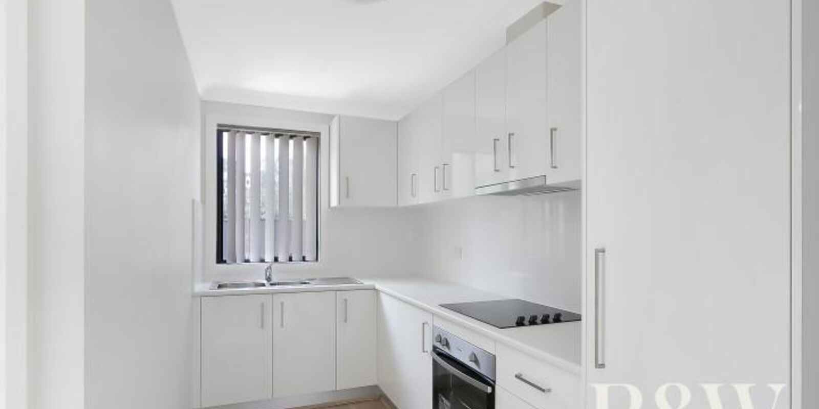 244A Banks Drive St Clair