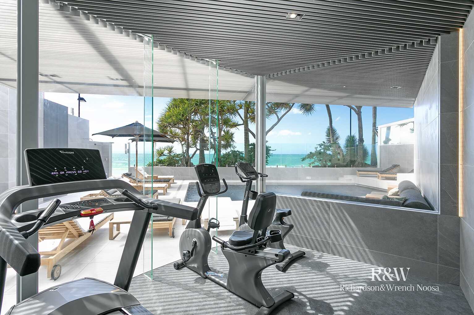 18/49 Hastings Street Noosa Heads