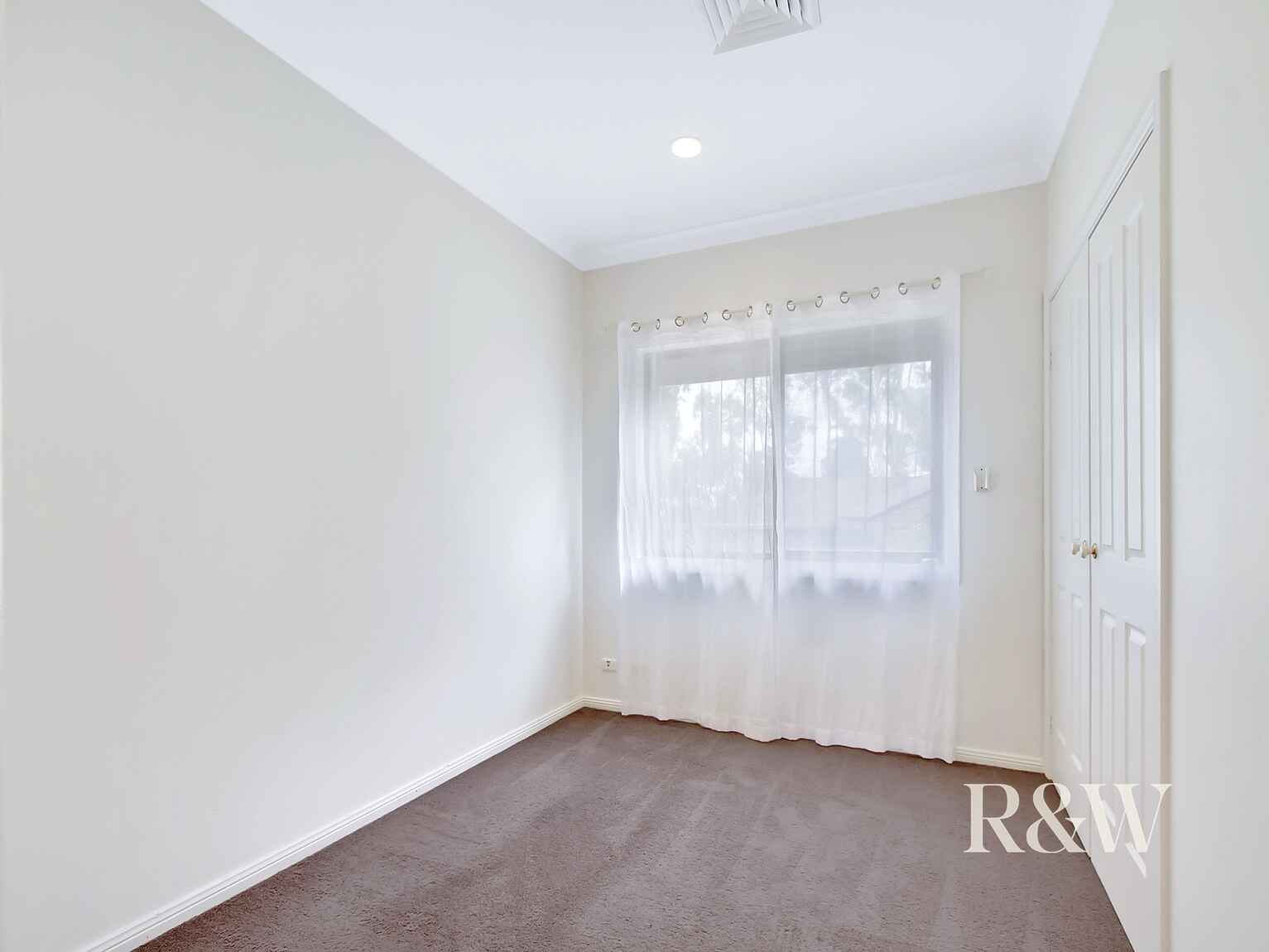 6 Mill Place St Clair 6 Mill Place St Clair