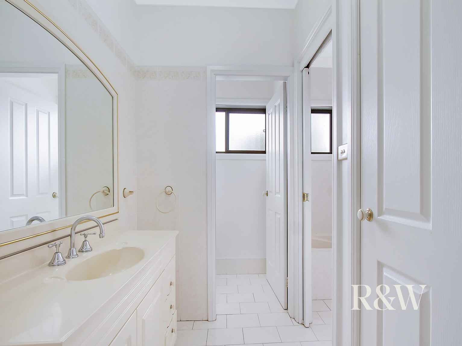 6 Mill Place St Clair 6 Mill Place St Clair