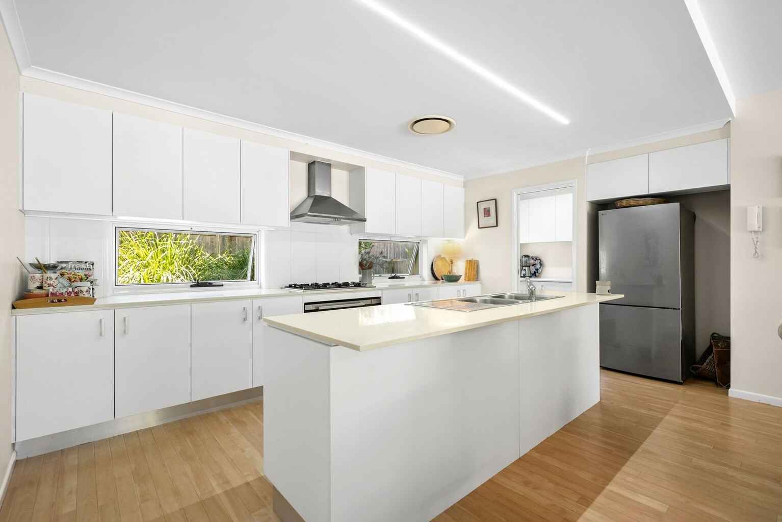 8 Bunker Court Peregian Springs 8 Bunker Court Peregian Springs