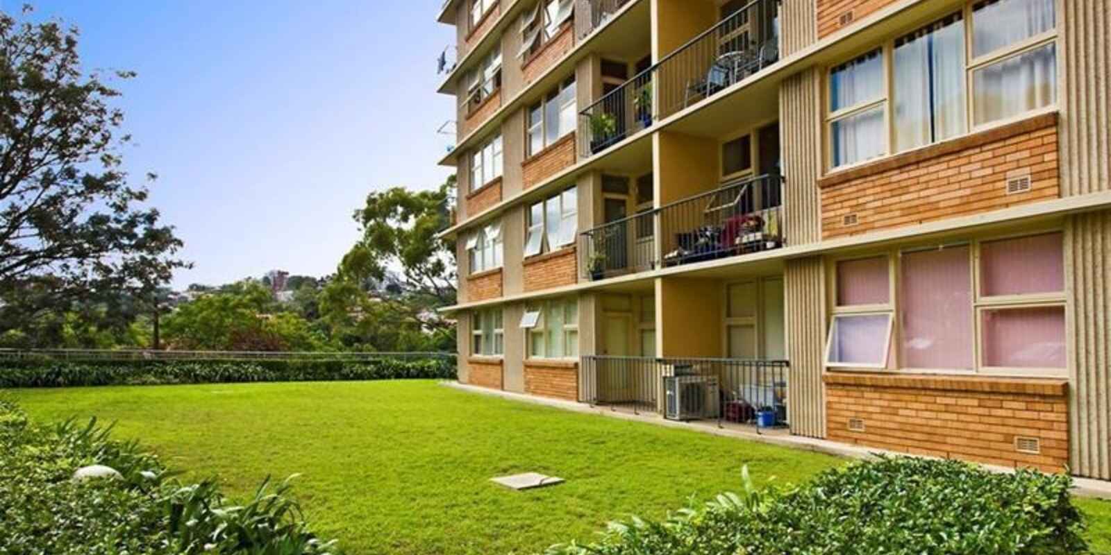 210/22 Doris Street North Sydney