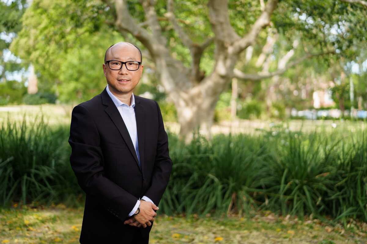 Lawrence Chong Lawrence Chong
