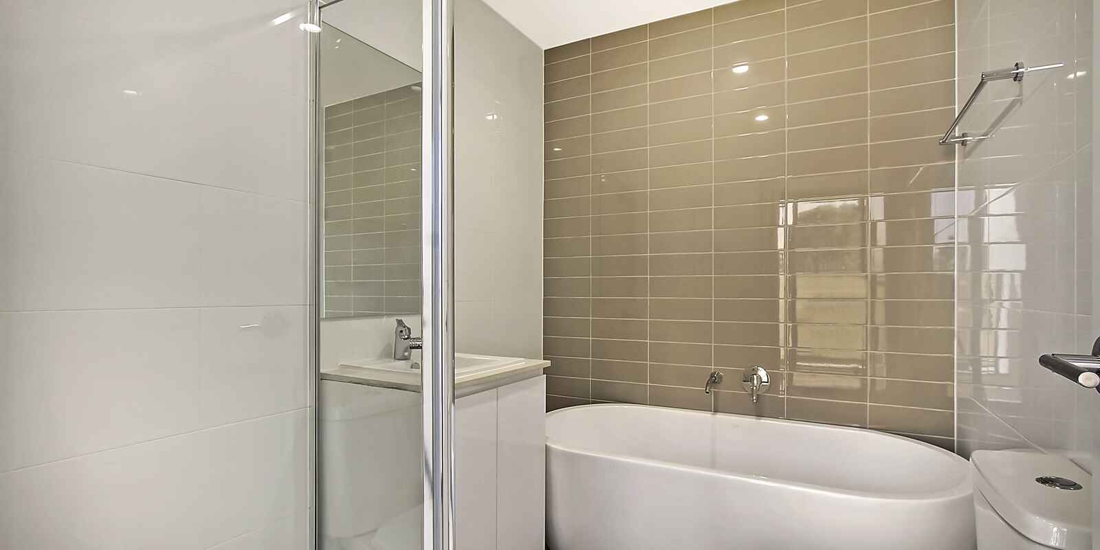 13/42 Toongabbie Rd Toongabbie