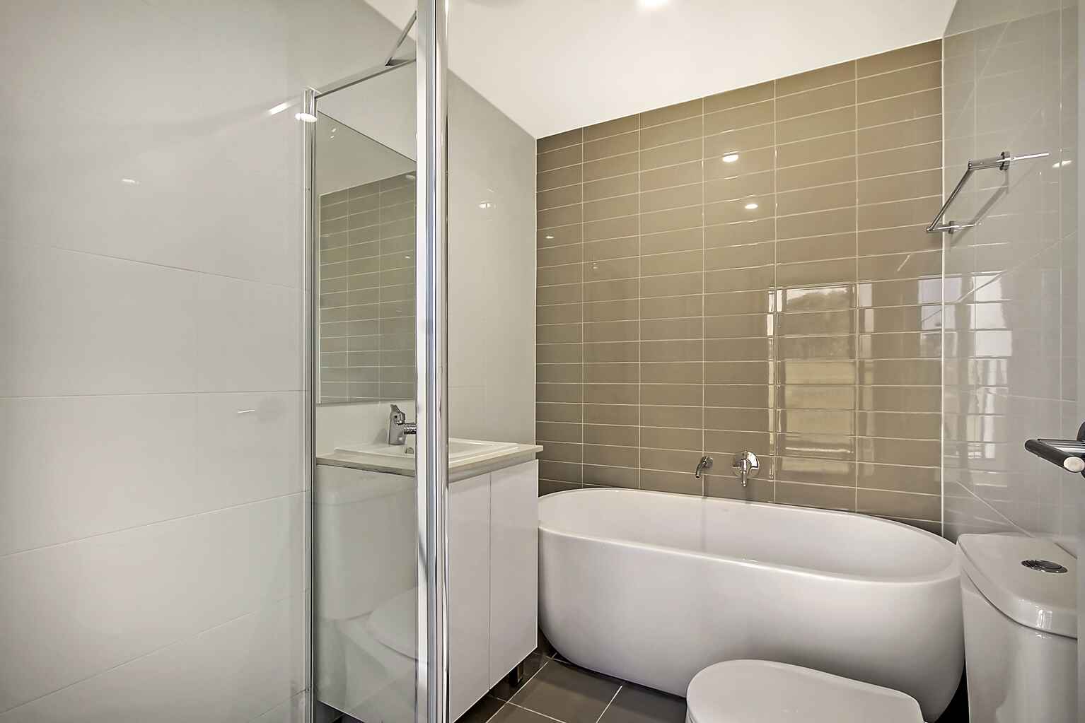 13/42 Toongabbie Rd Toongabbie