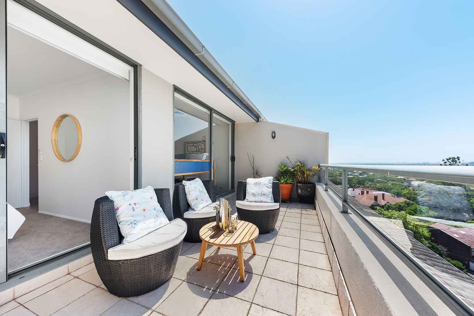 801/2-10  Mount Street North Sydney