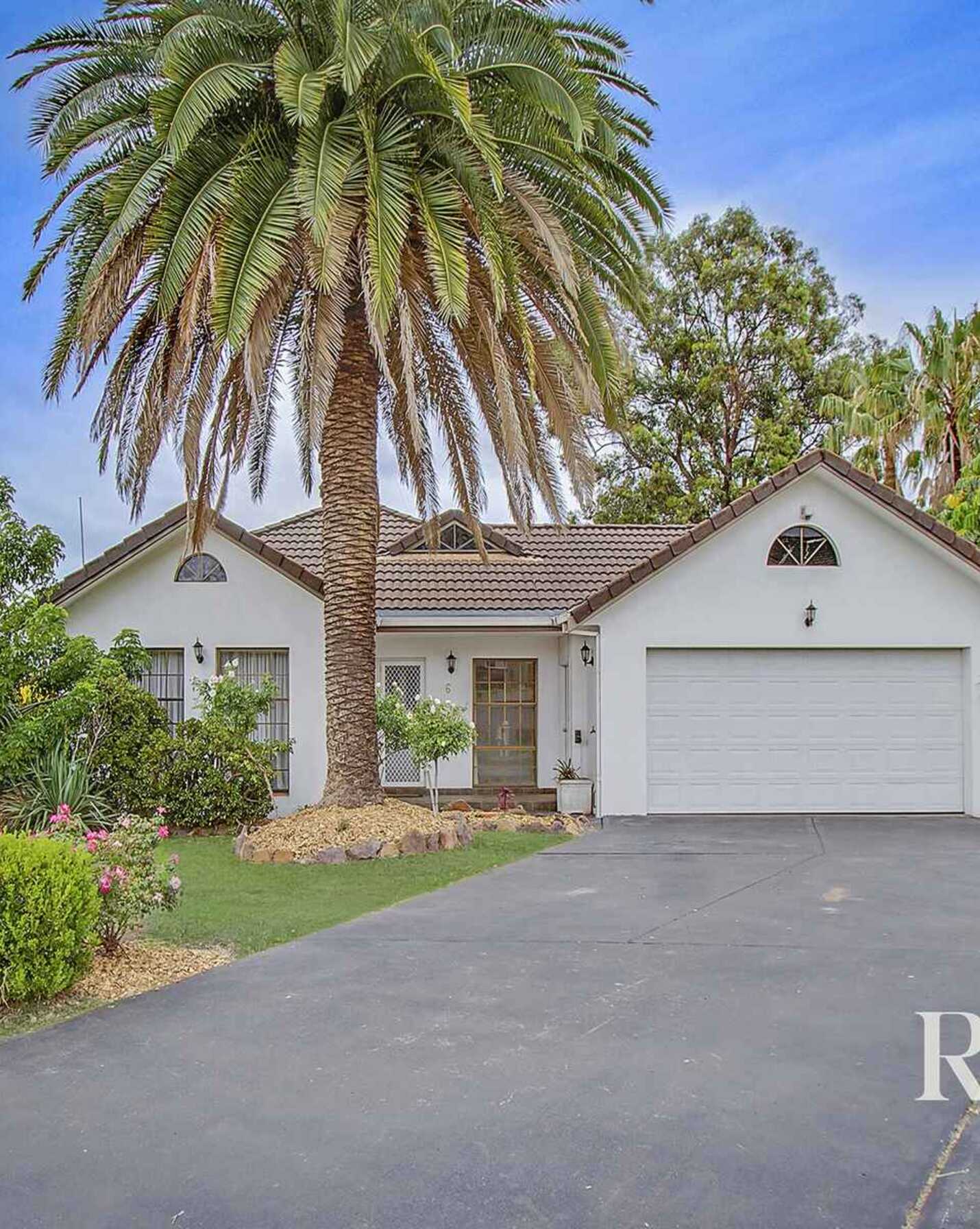 6 Mill Place St Clair