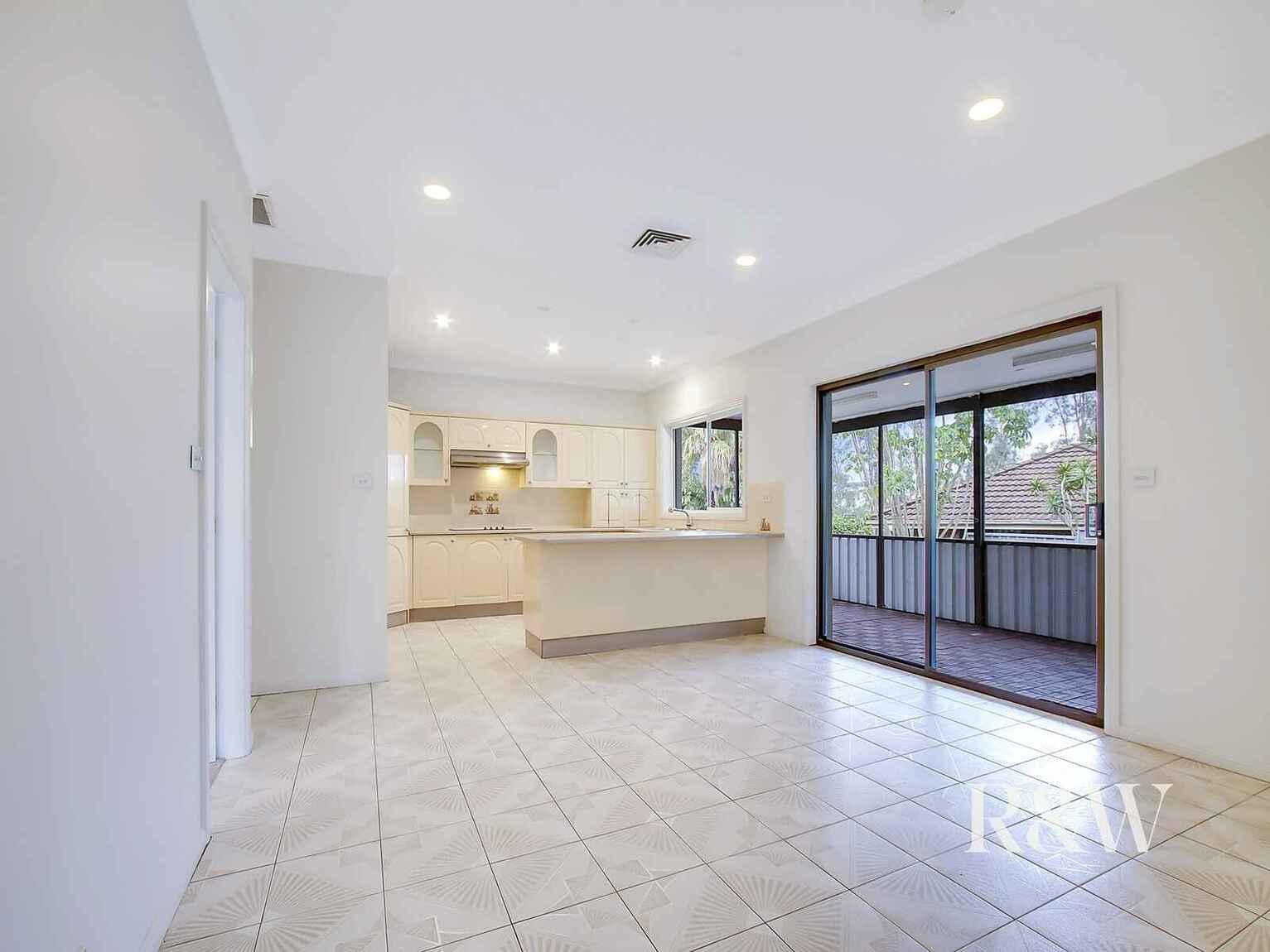 6 Mill Place St Clair 6 Mill Place St Clair