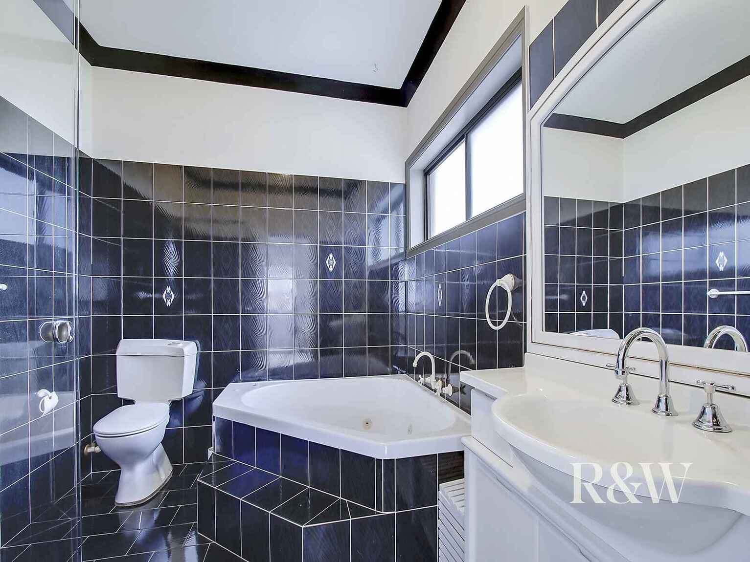 6 Mill Place St Clair 6 Mill Place St Clair