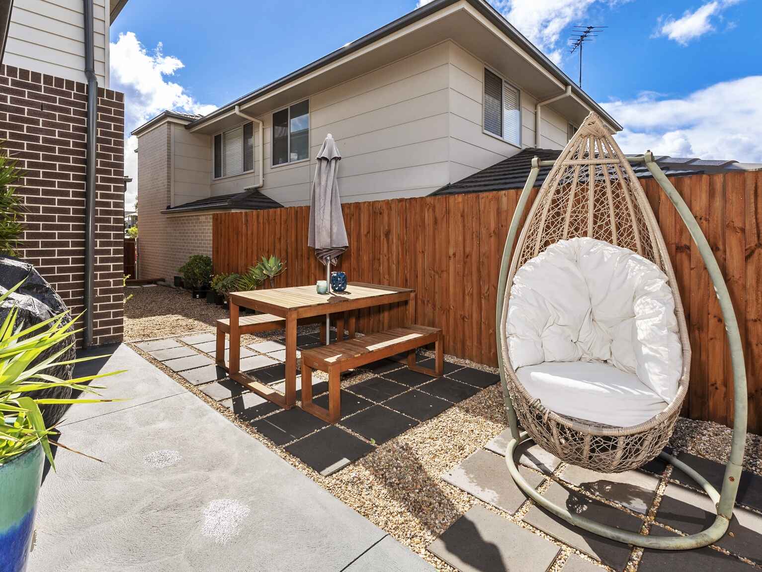 9 Hugh Terrace Middleton Grange