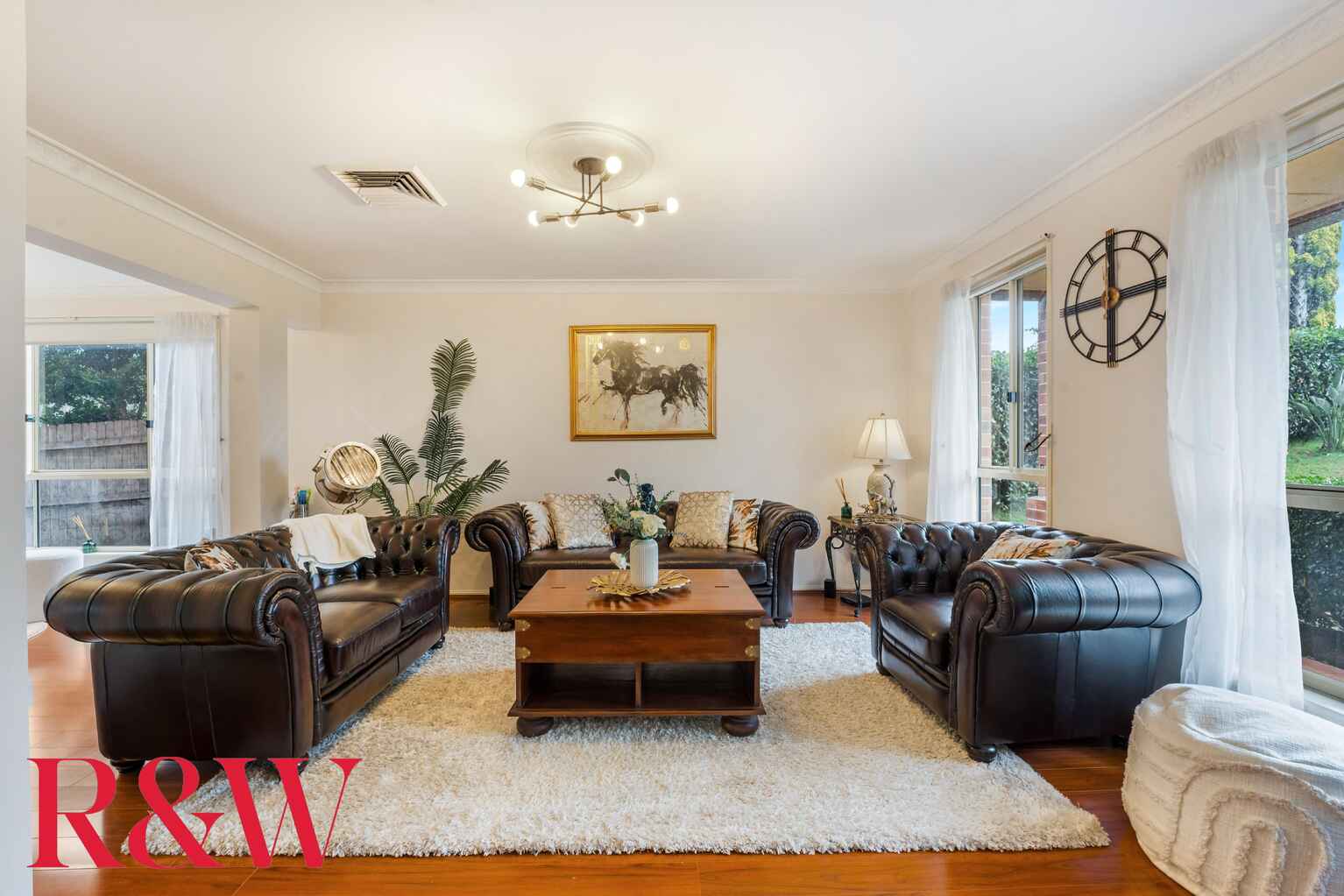 36 Governors Way Macquarie Links