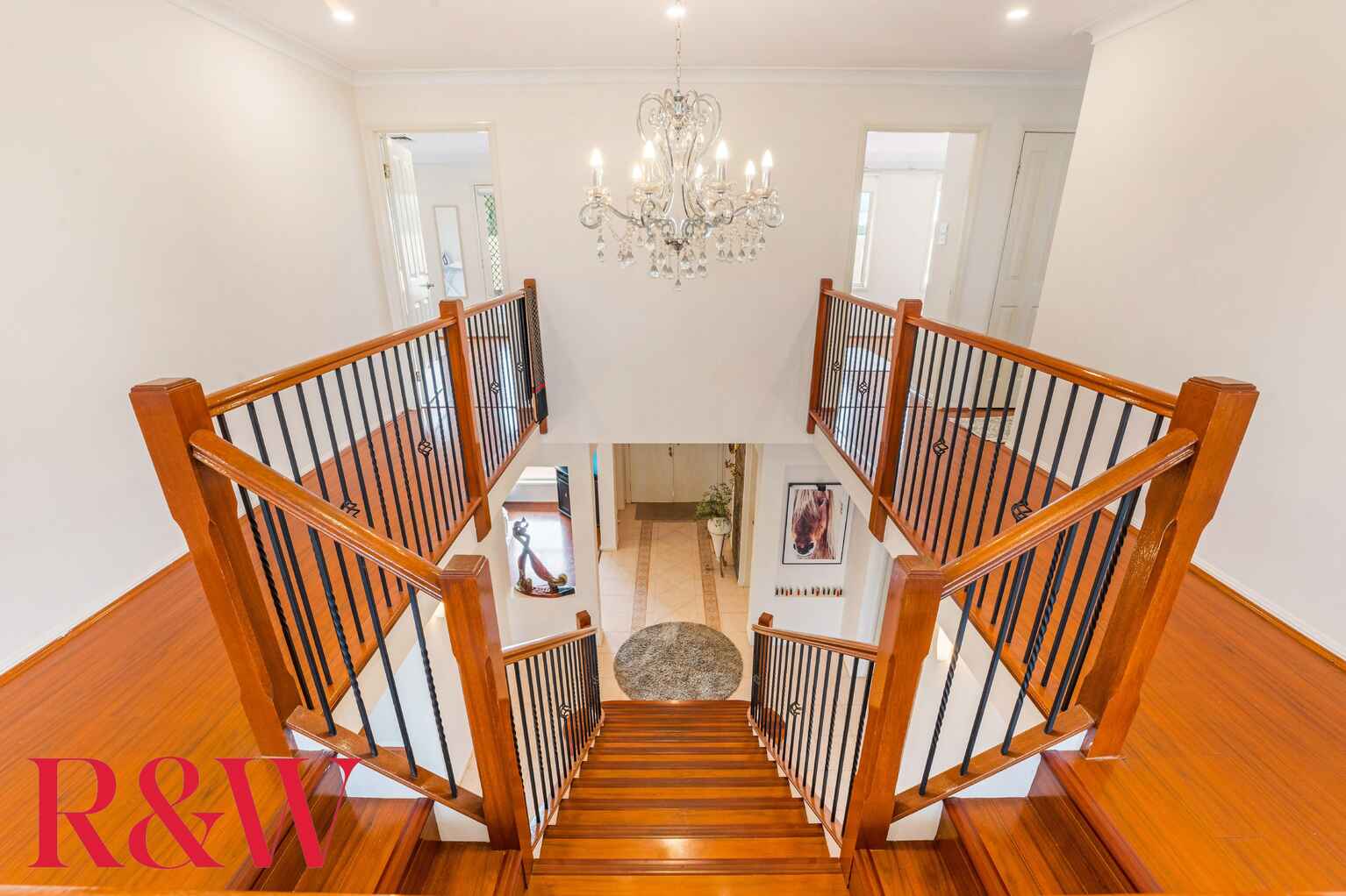 36 Governors Way Macquarie Links