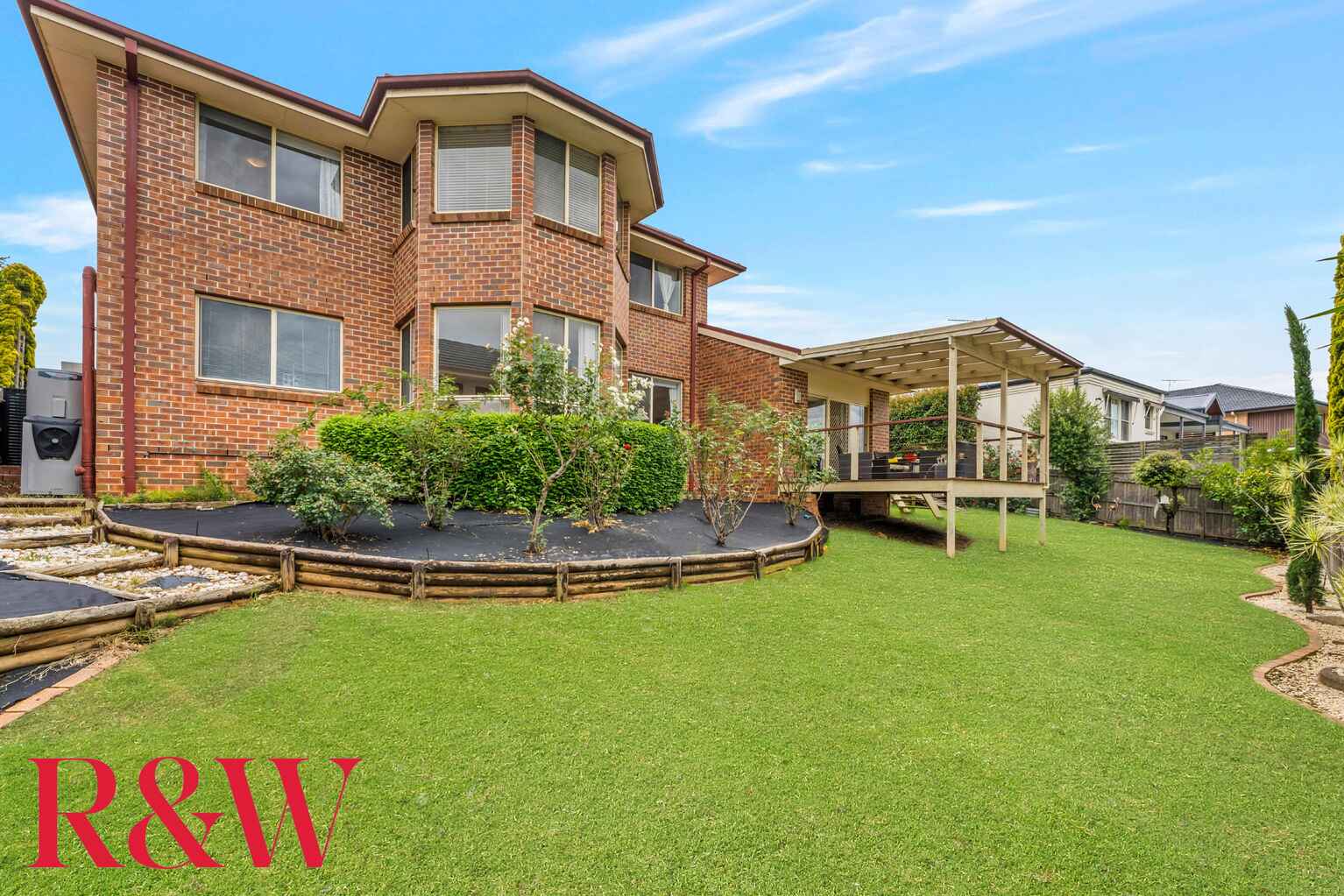 36 Governors Way Macquarie Links