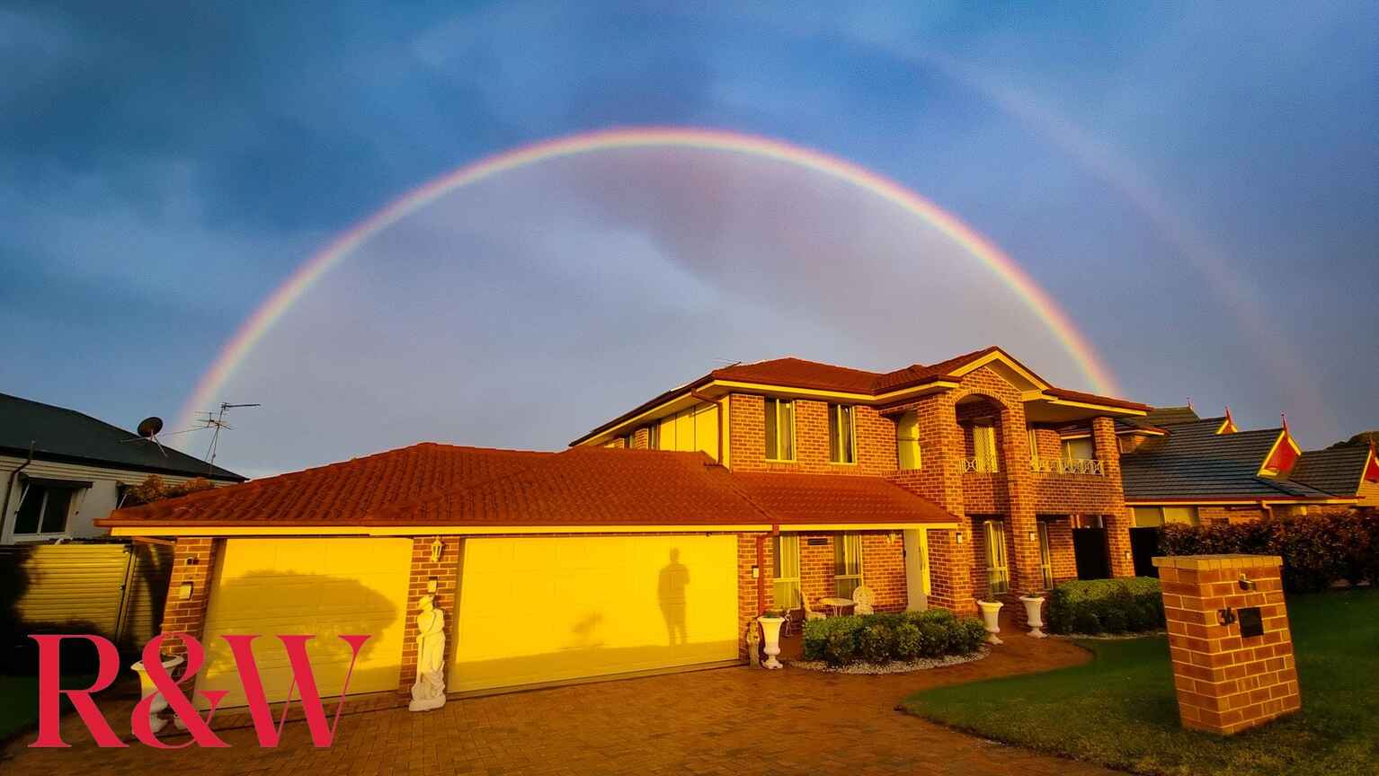 36 Governors Way Macquarie Links