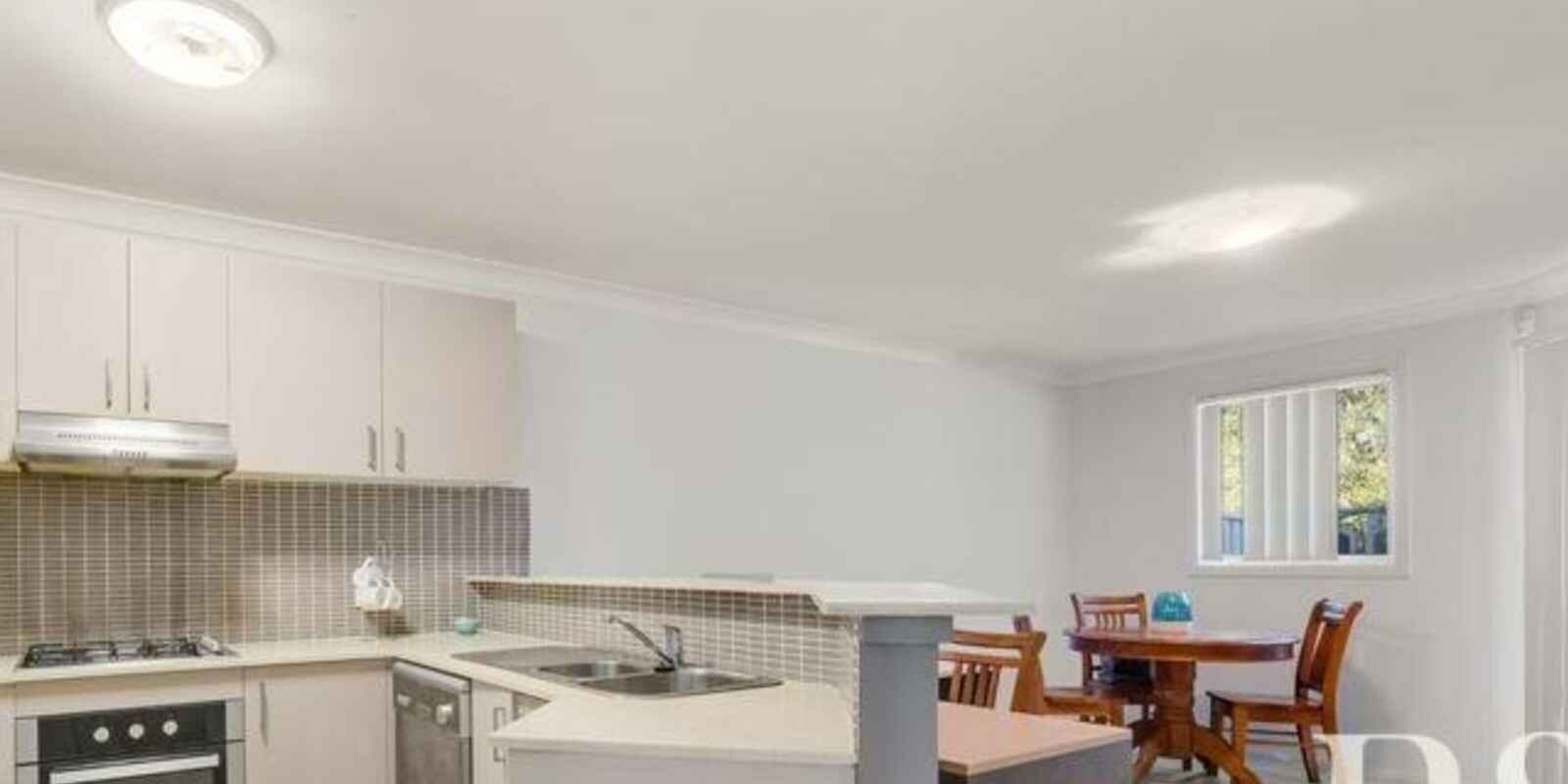 11/98-102 Victoria Street Werrington