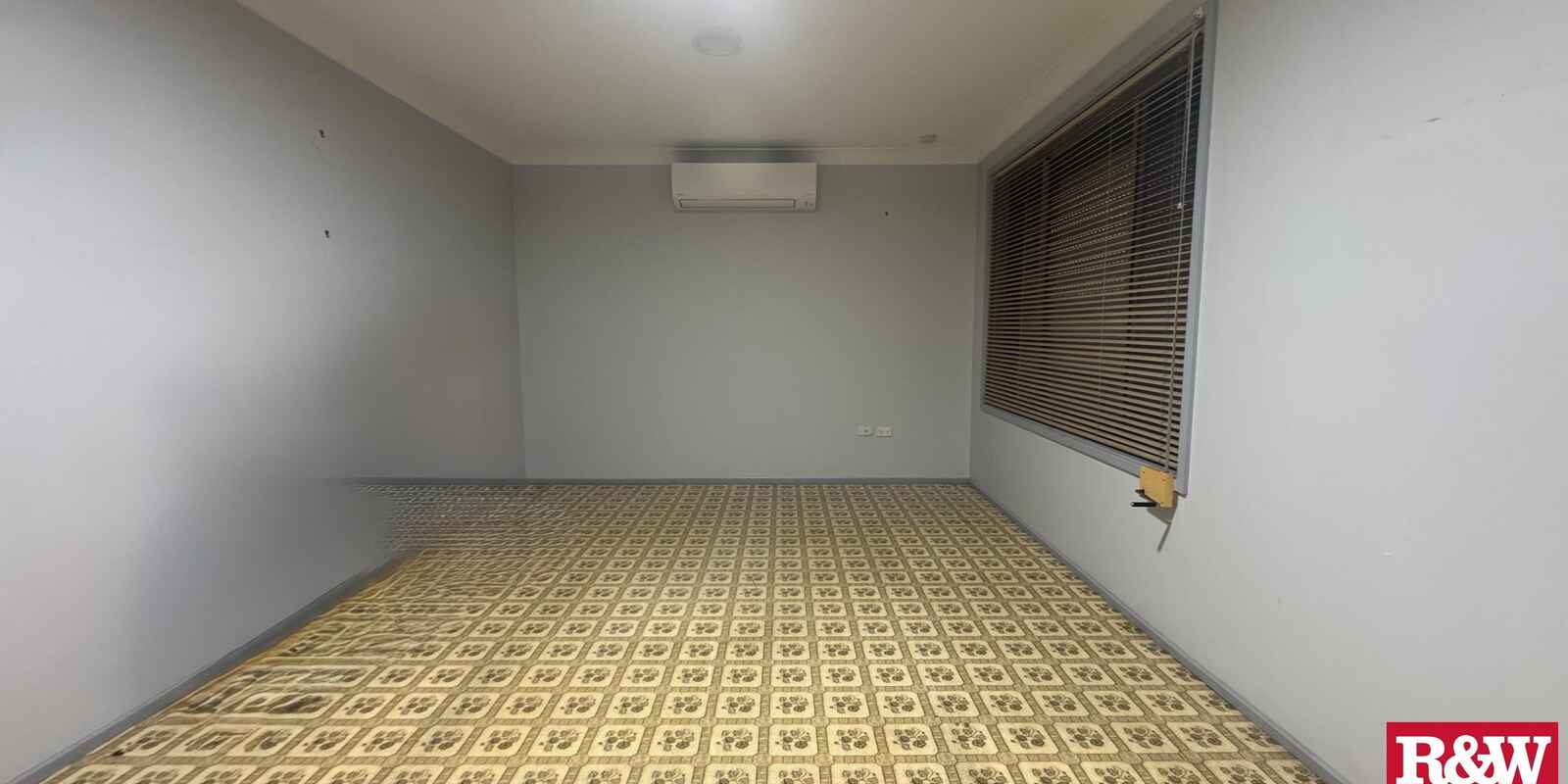 17 Canberra Street St Johns Park