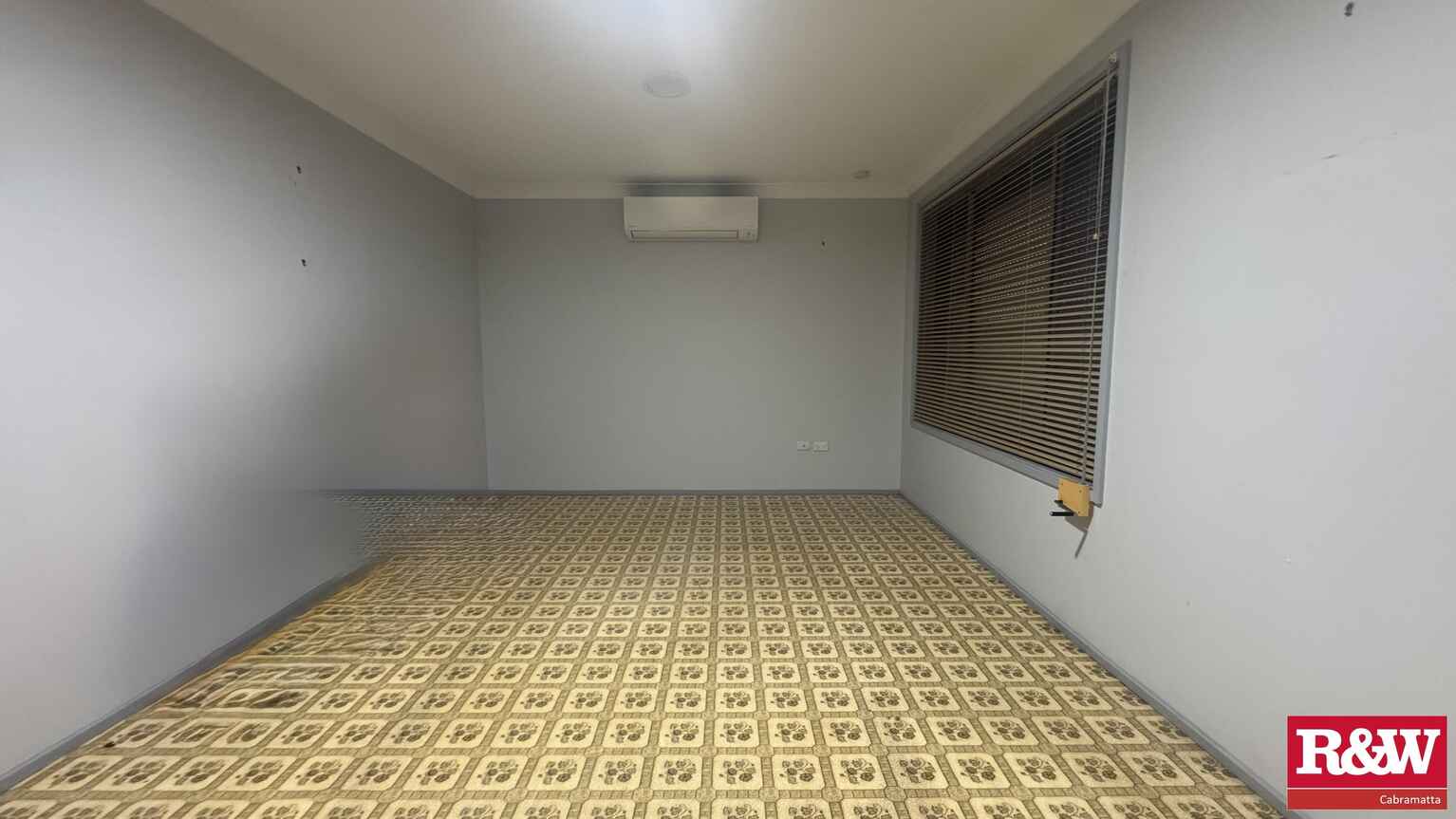 17 Canberra Street St Johns Park