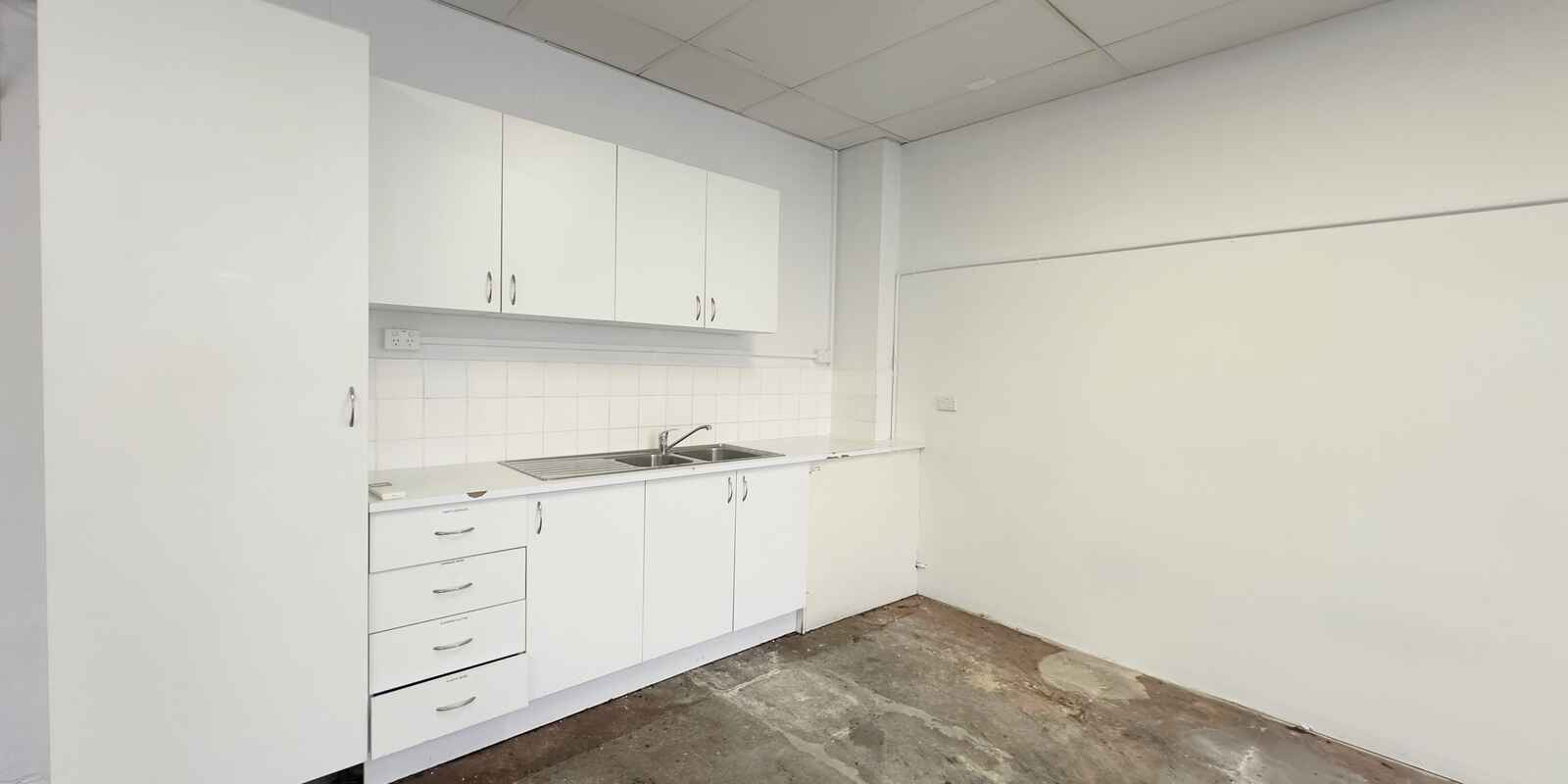 Shop 1/64 - 70 Main Street Blacktown Shop 1/64 - 70 Main Street Blacktown