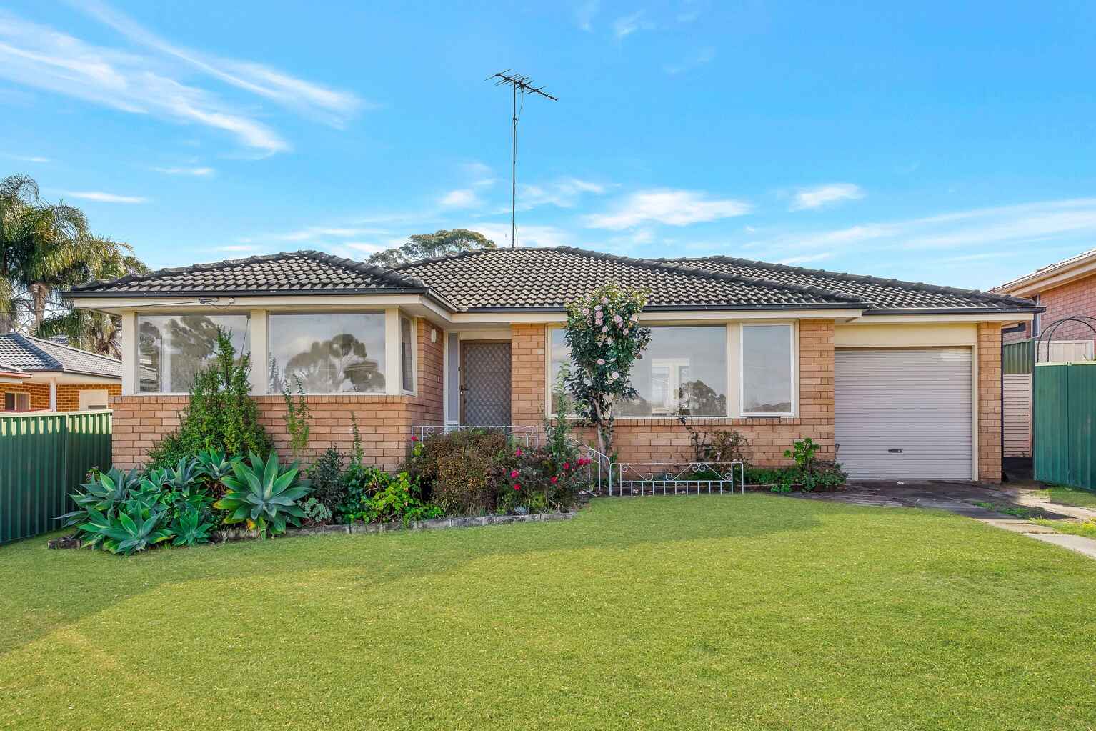 9 Loddon Crescent Campbelltown 9 Loddon Crescent Campbelltown