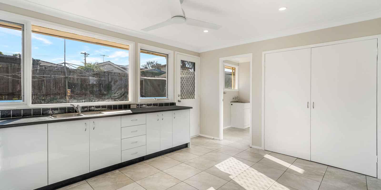 9 Loddon Crescent Campbelltown 9 Loddon Crescent Campbelltown