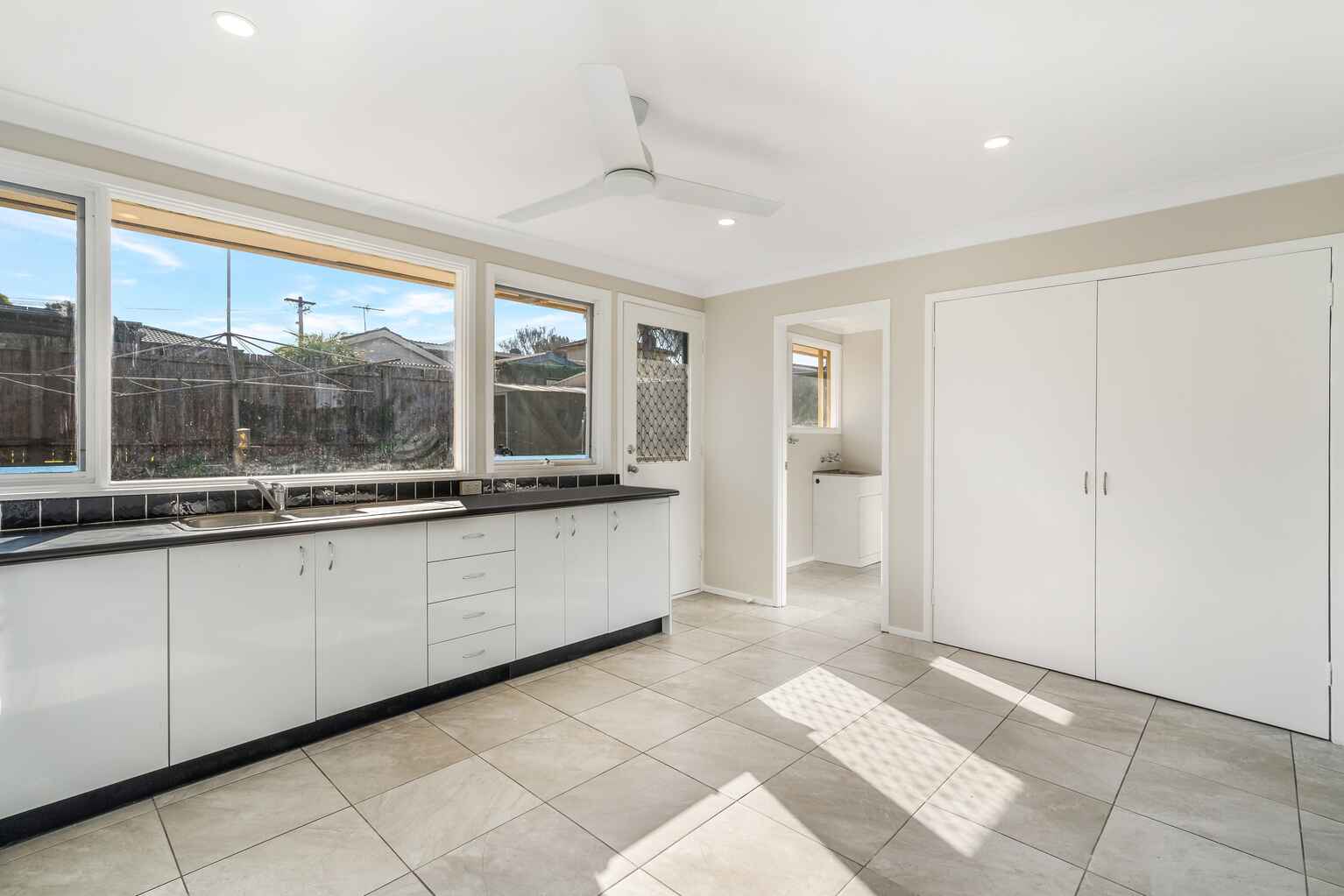 9 Loddon Crescent Campbelltown 9 Loddon Crescent Campbelltown