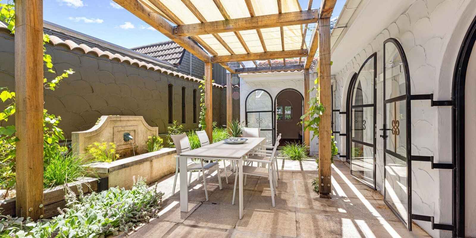 18-20 Artlett Street Edgecliff