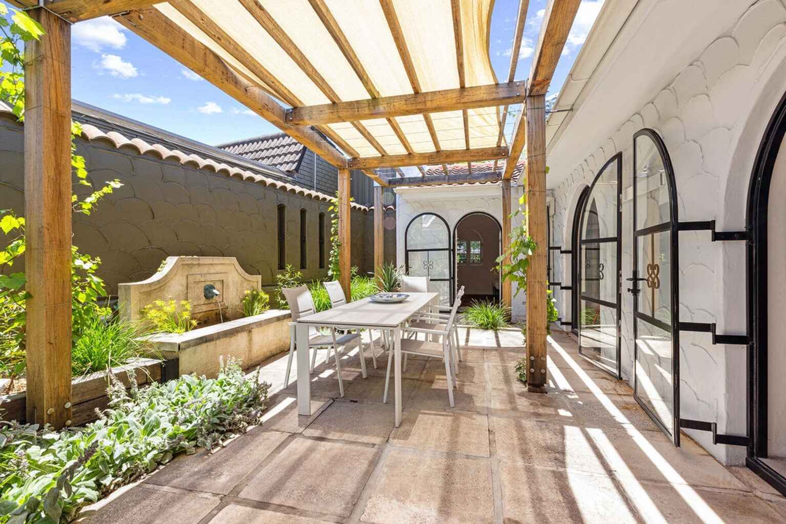 18-20 Artlett Street Edgecliff