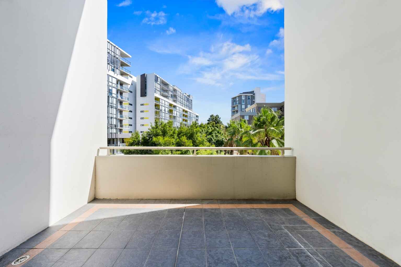 74/109 -123 O'Riordan Street Mascot