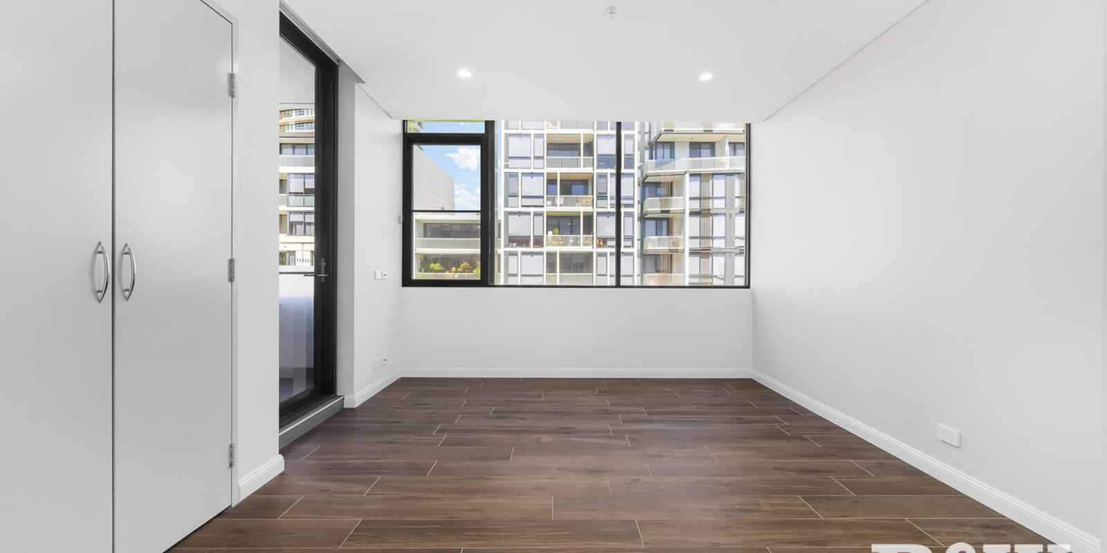 452/1C Betty Cuthbert Avenue Sydney Olympic Park