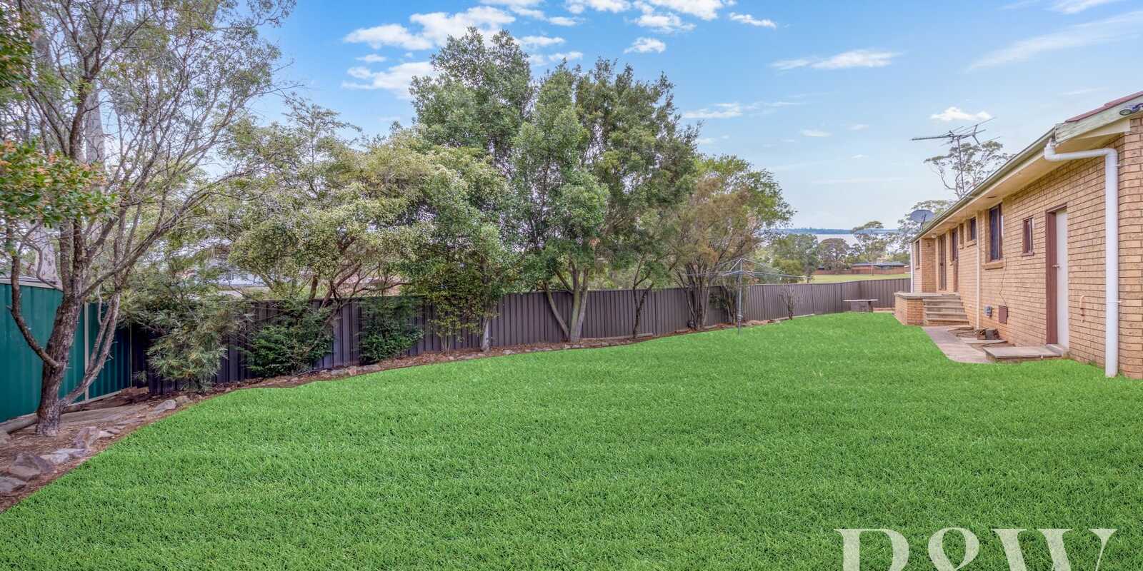 11 Hudson Place Ingleburn 11 Hudson Place Ingleburn