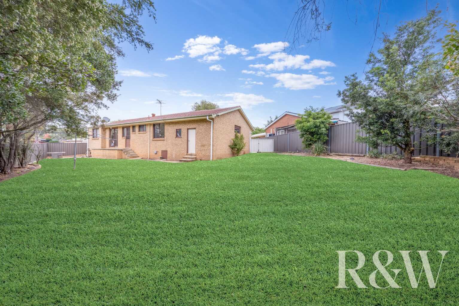 11 Hudson Place Ingleburn 11 Hudson Place Ingleburn