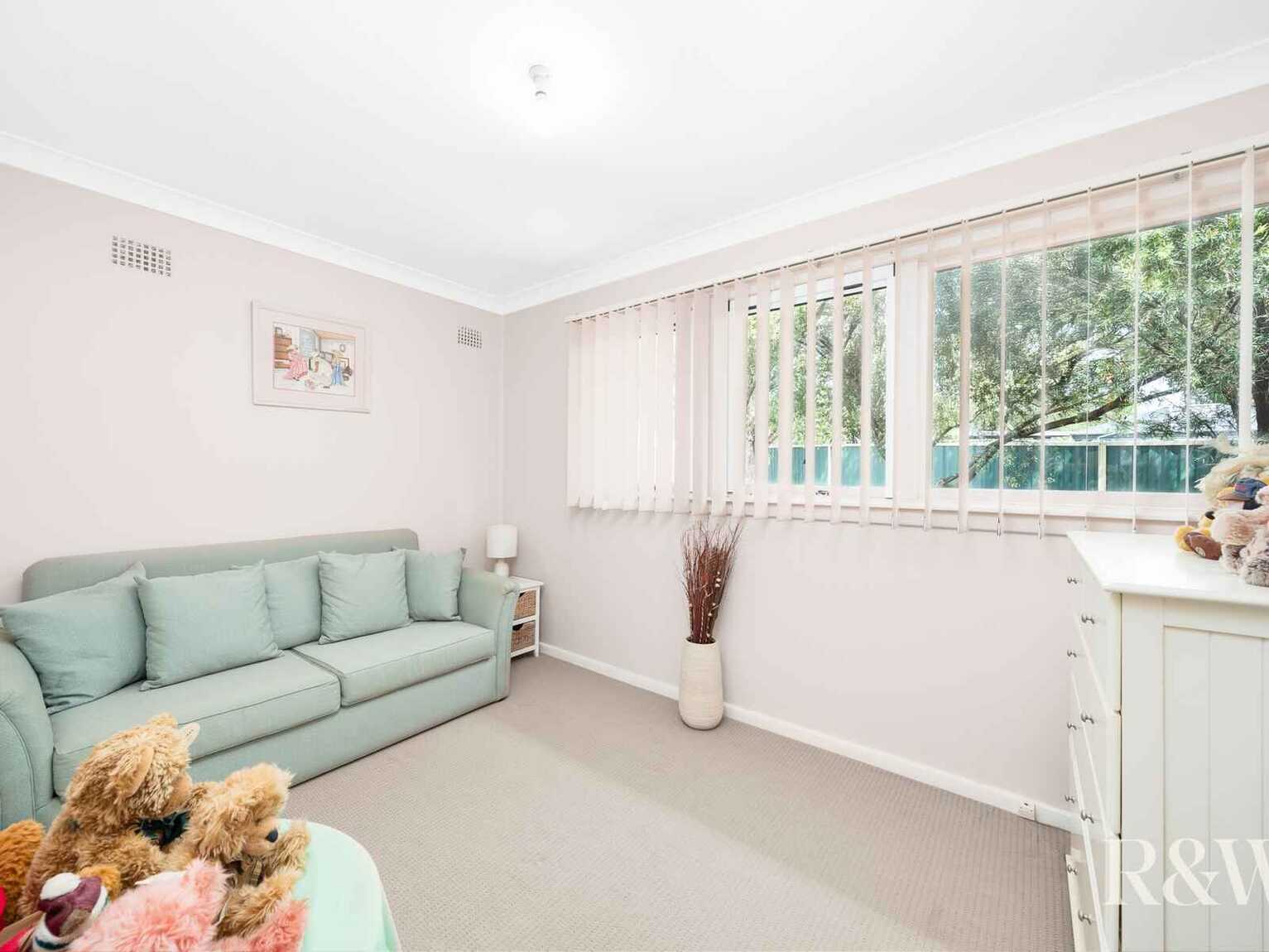 8 Hindemith Avenue Emerton 8 Hindemith Avenue Emerton