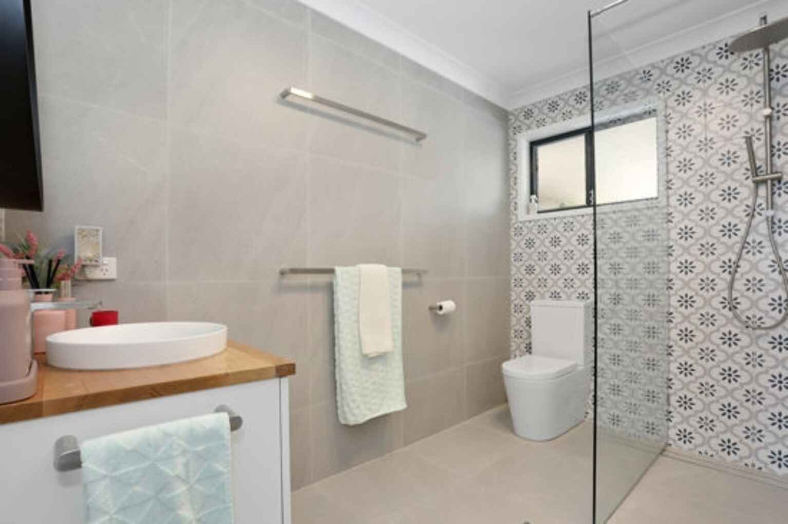 2 Seafarer Court Sandstone Point