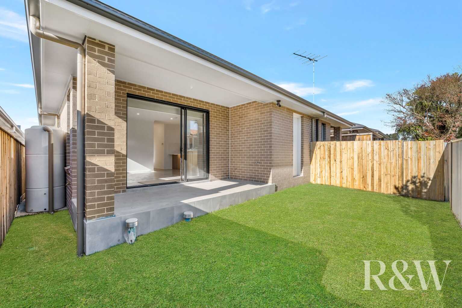 60 & 60A Dunstan Drive Bradbury 60 & 60A Dunstan Drive Bradbury