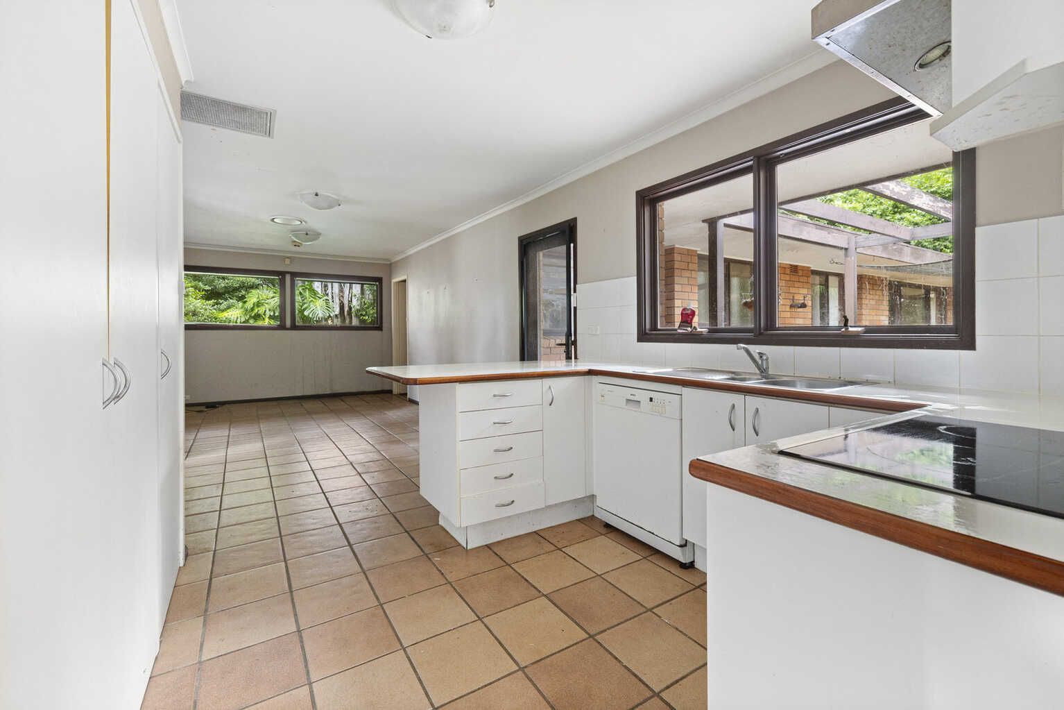 6A Miowera Road North Turramurra 6A Miowera Road North Turramurra