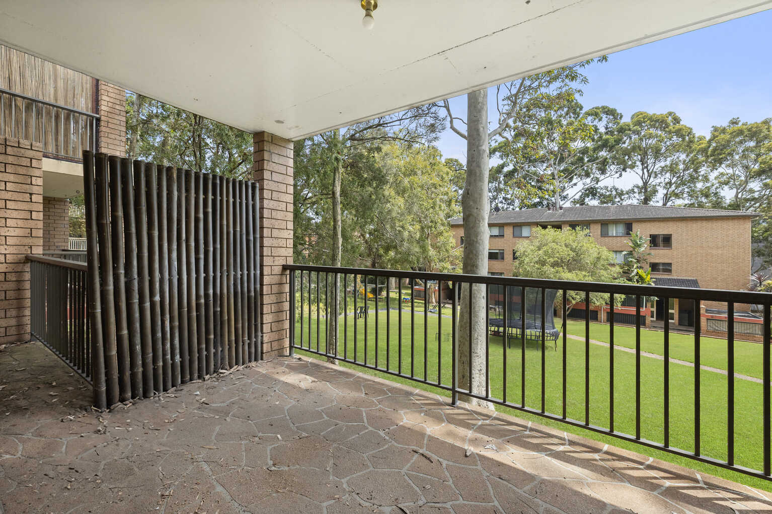 2/87 Flora Street Sutherland