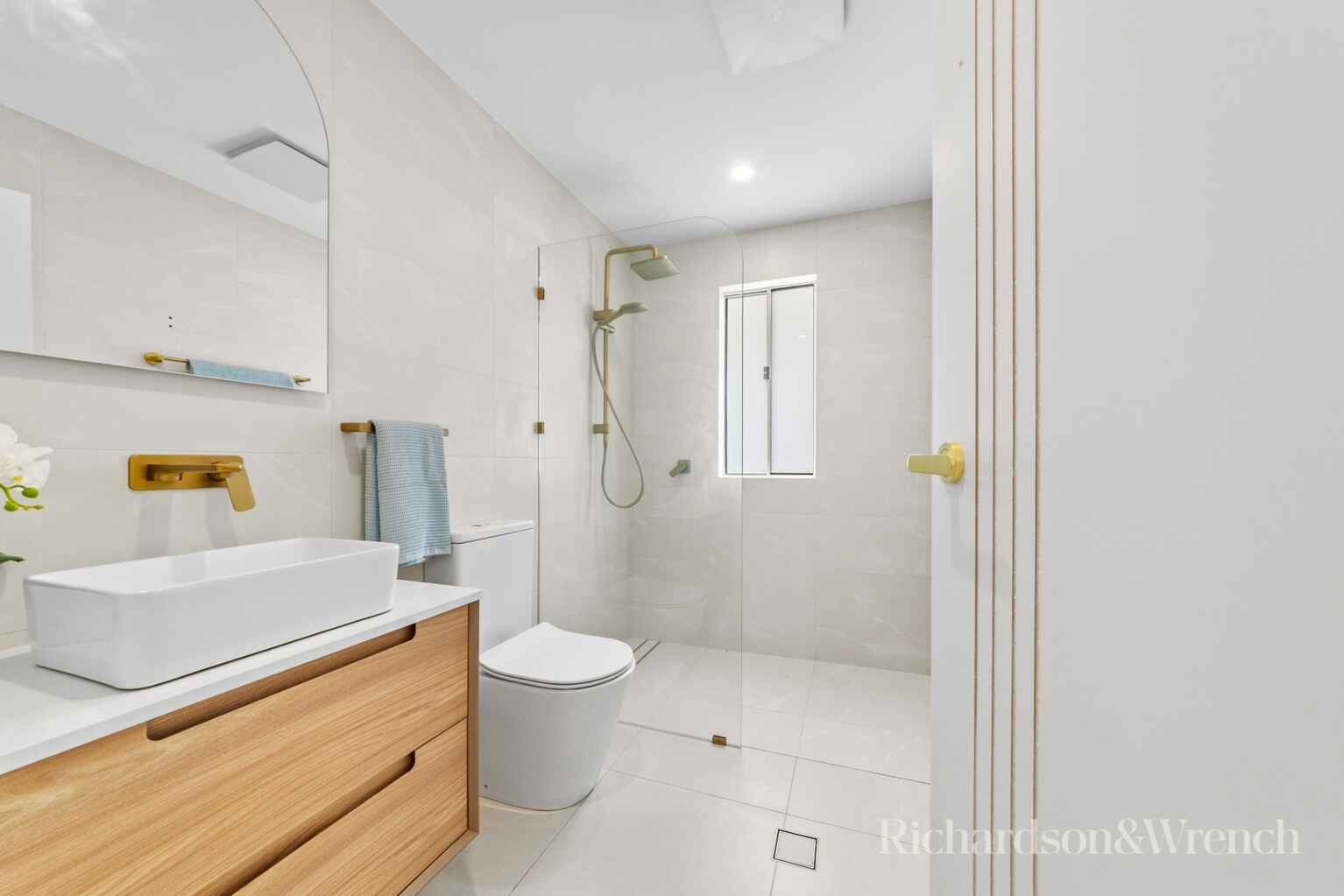 9 Nambucca Drive Woy Woy 9 Nambucca Drive Woy Woy