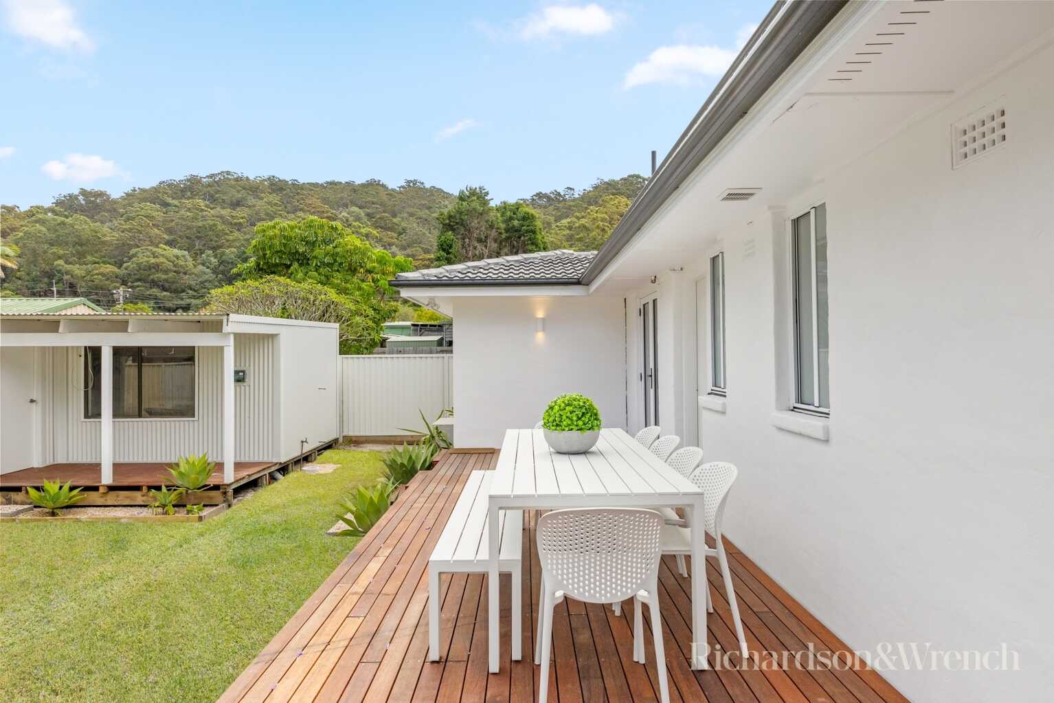 9 Nambucca Drive Woy Woy 9 Nambucca Drive Woy Woy