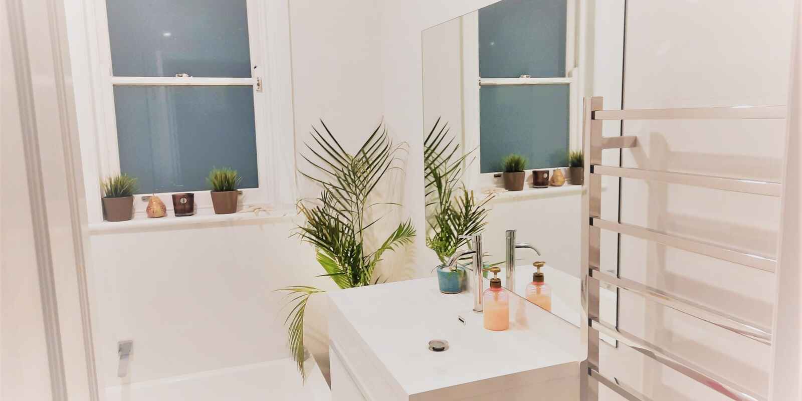 17B Tobruk Ave Cremorne