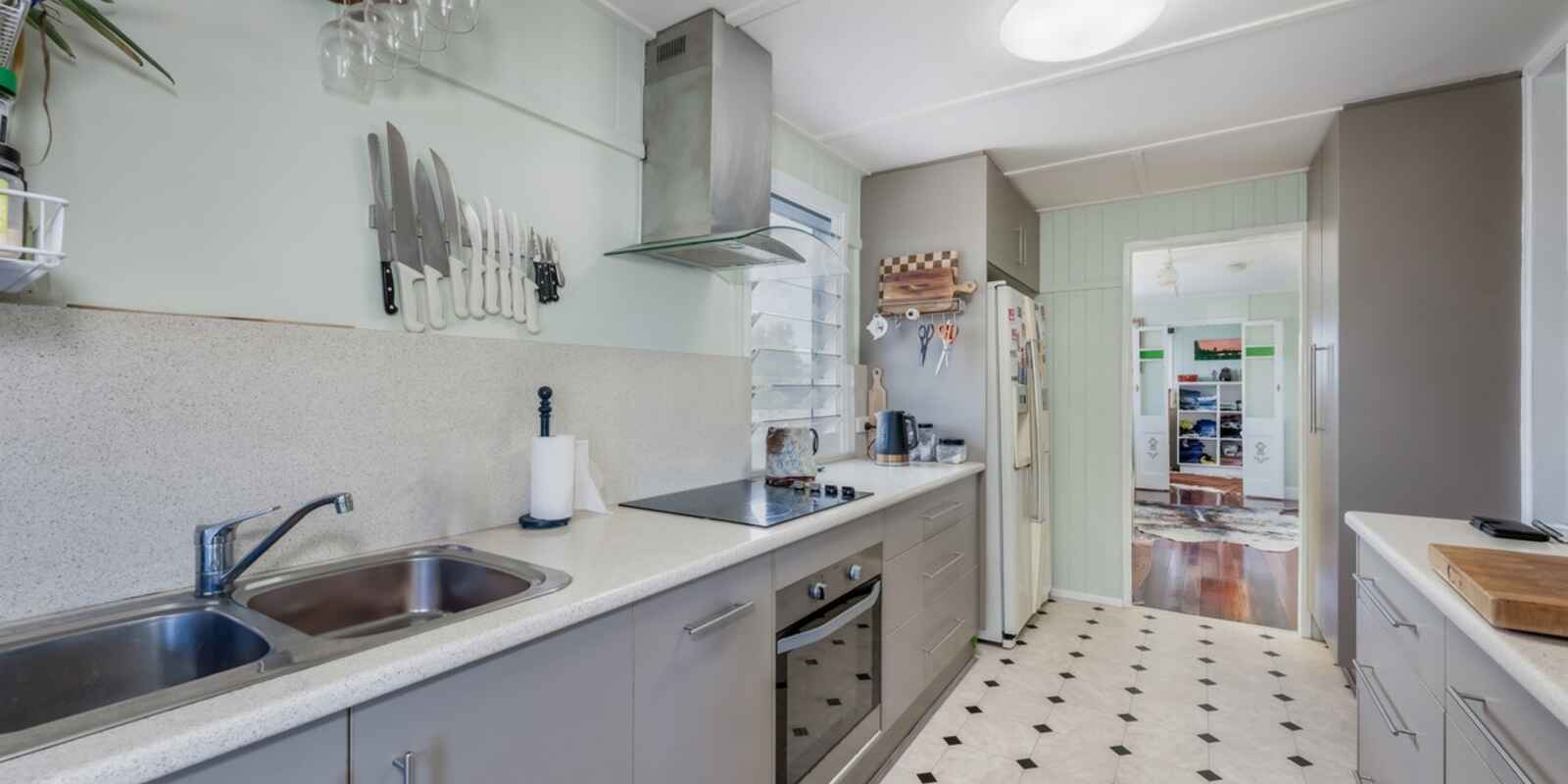 47 Gibsons Road Burnett Heads