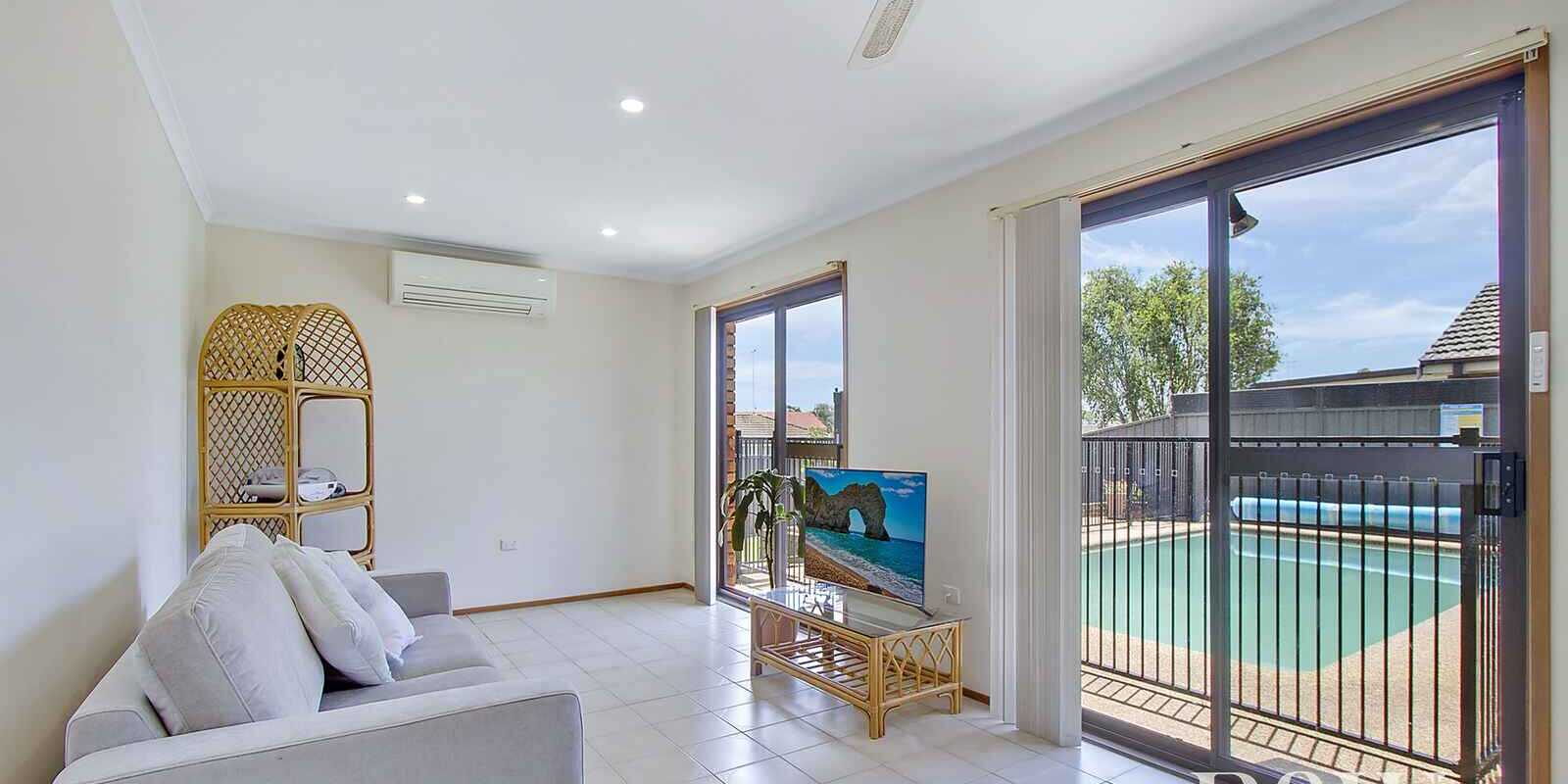17 Eucumbene Place St Clair