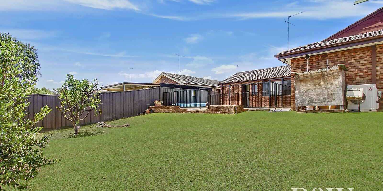 17 Eucumbene Place St Clair