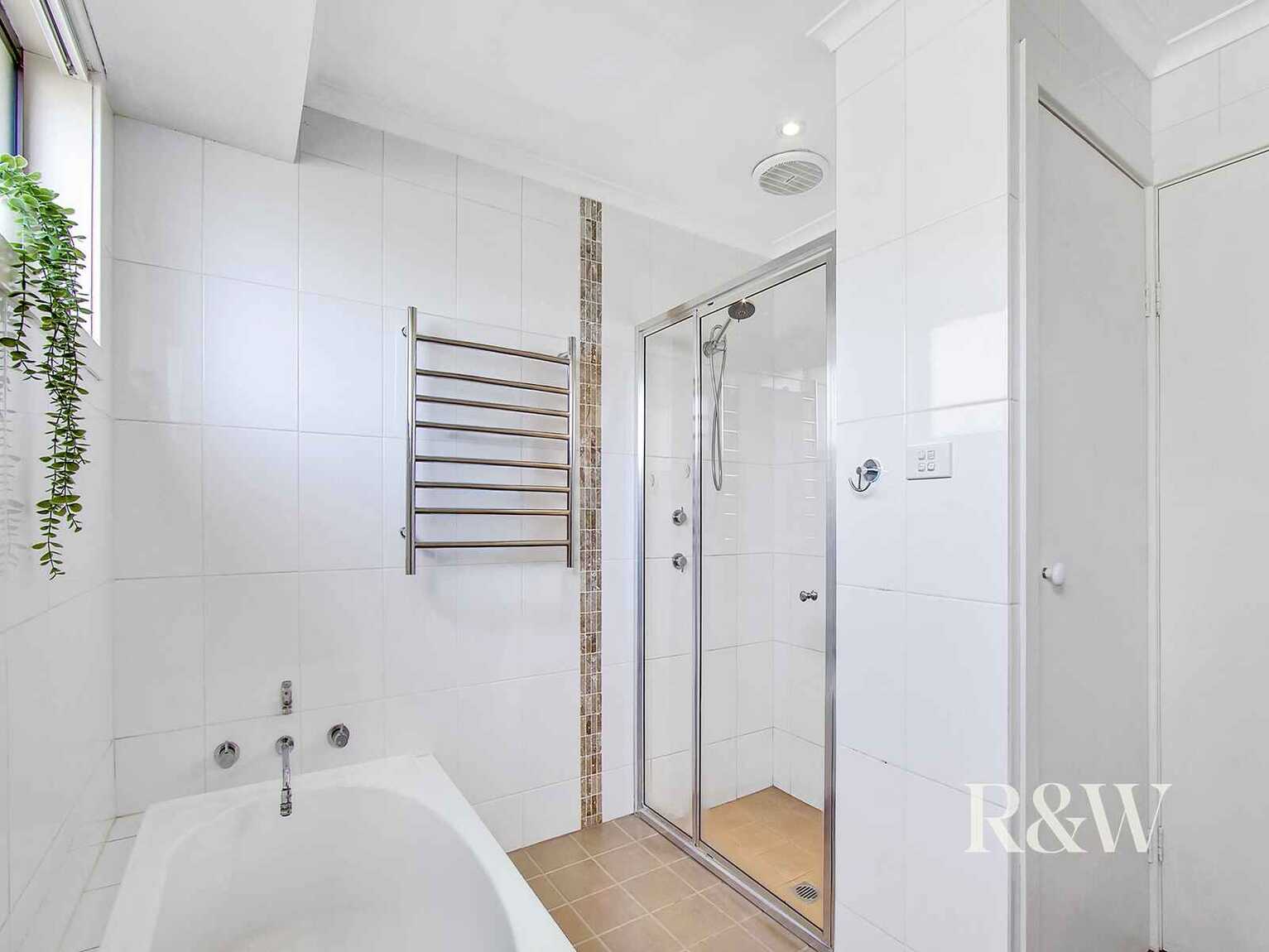 6 Kabul Close St Clair