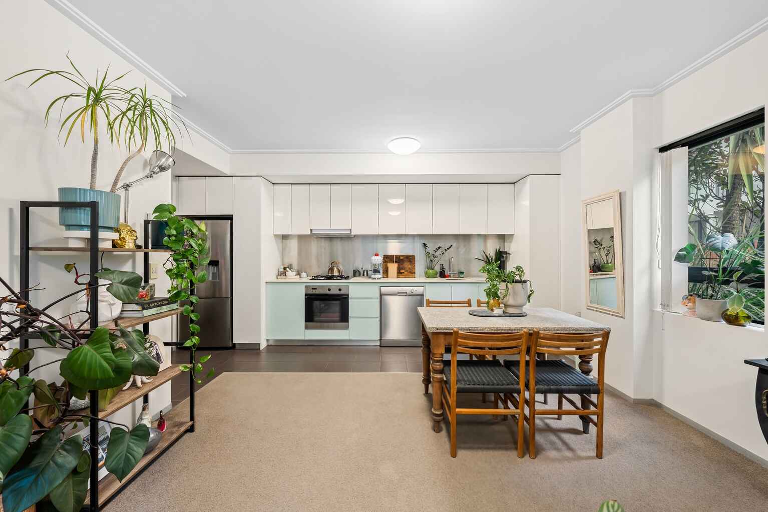 C202/5  Hunter Street Waterloo